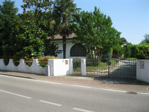 Villa i Azzano Decimo