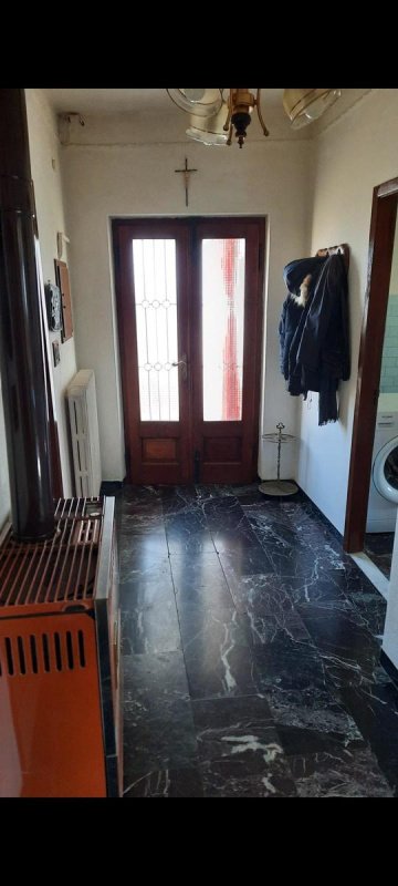 Особняк из двух квартир в Фивиццано