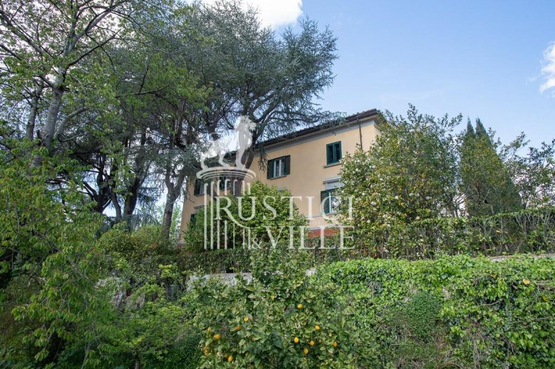 Casa histórica em Pisa