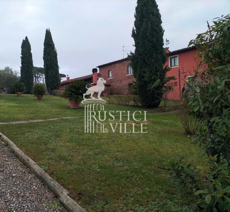 Azienda agricola a Montecarlo