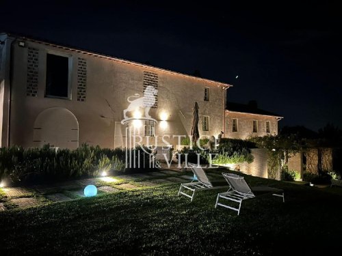 Huis op het platteland in Lucca