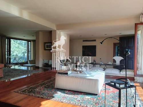 Вилла в Коллезальветти