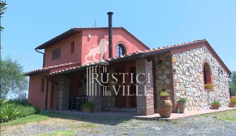 Country house in San Miniato