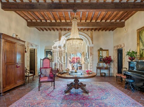 Villa in Santa Maria a Monte