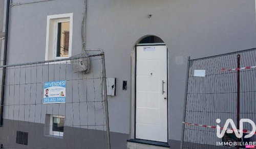 蒙特马尔恰诺独栋房屋