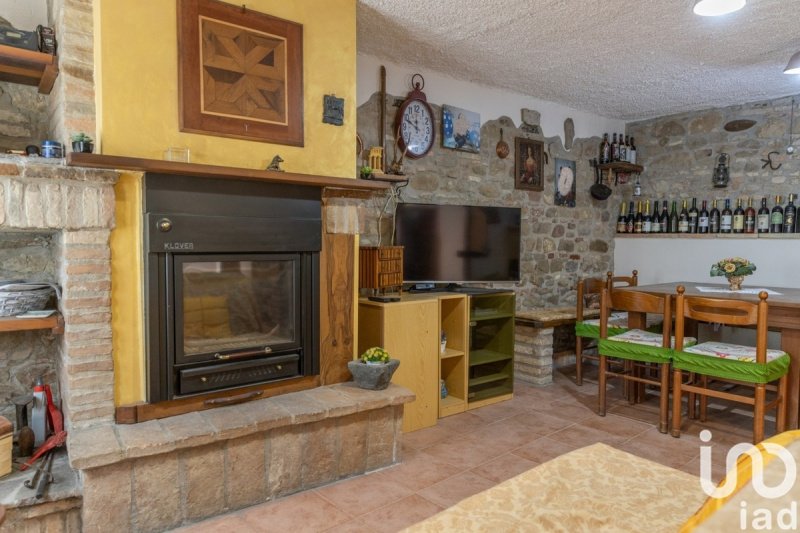 Maison de campagne à Cingoli