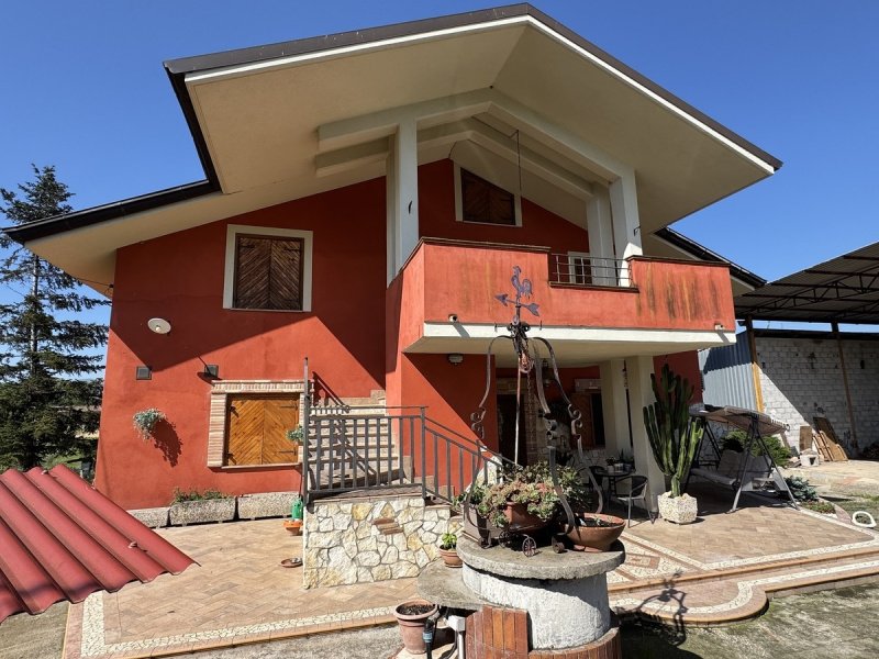 Self-contained apartment in Arce