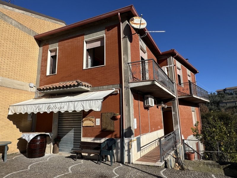 Дом в Фонтана-Лири