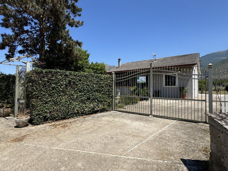 卡斯特罗切洛独栋房屋