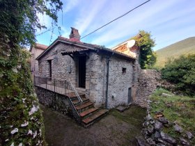 Hus i Colle San Magno