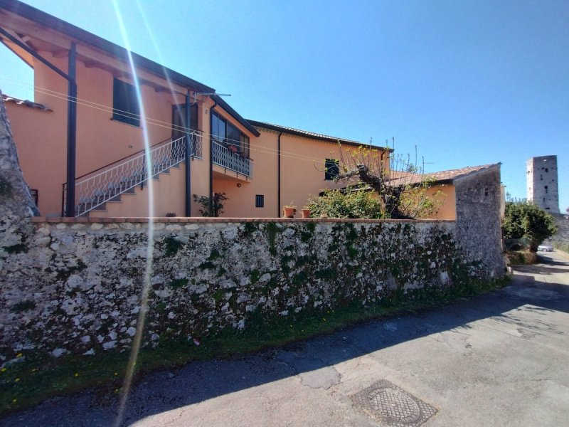 Vrijstaande woning in Colle San Magno