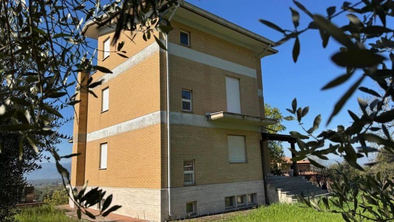 Villa i Castrocielo