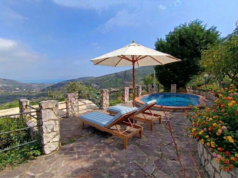 Terraced house in Itri