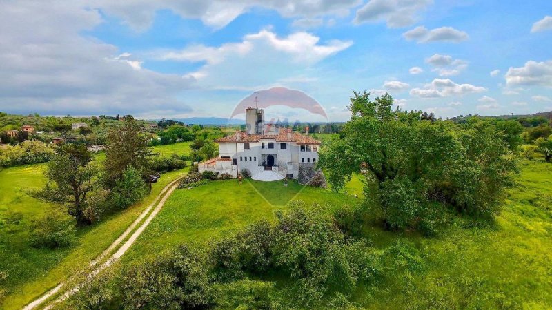 Villa en Guidonia Montecelio