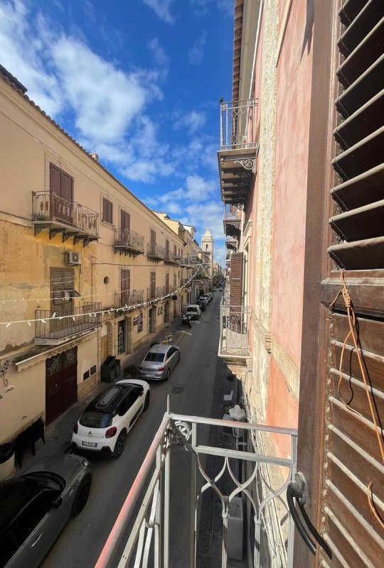 Apartamento em Palma di Montechiaro