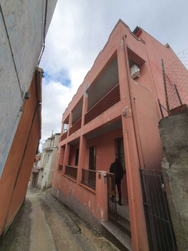 Casa independente em Lodè