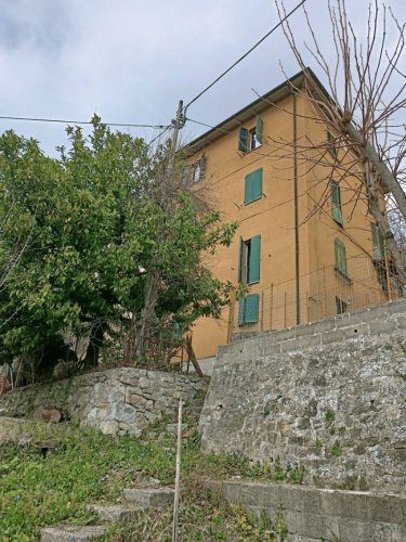 Detached house in Gaggio Montano