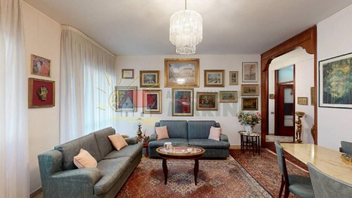 Apartamento em Milão