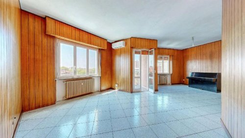 Apartment in Sesto San Giovanni