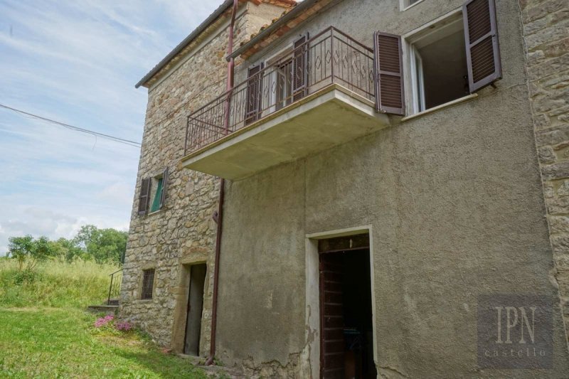 Country house in Lisciano Niccone