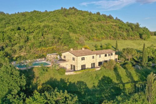 Huis op het platteland in Montone