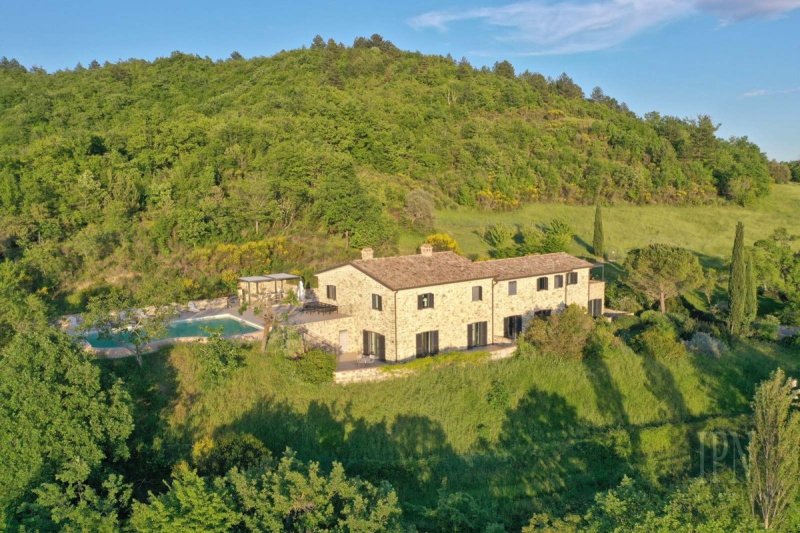 Huis op het platteland in Montone