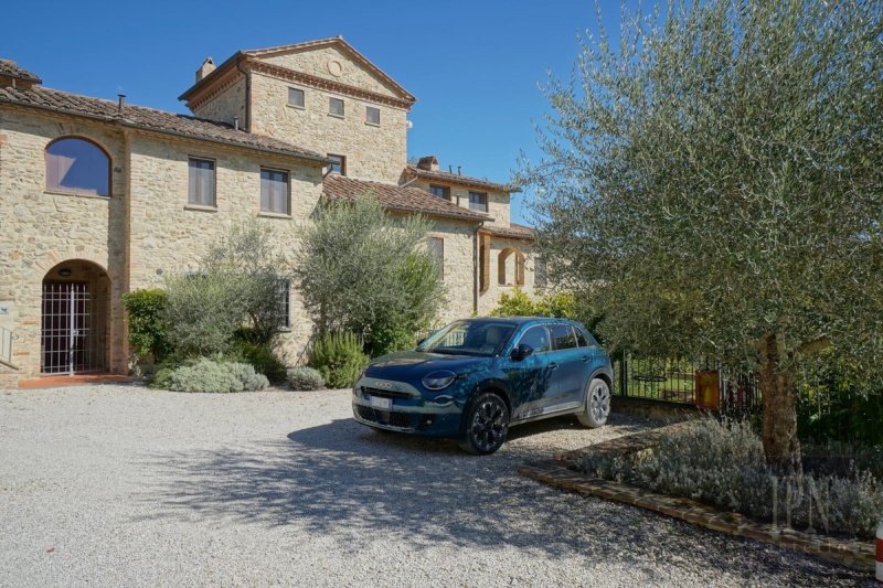 卡斯泰洛城公寓