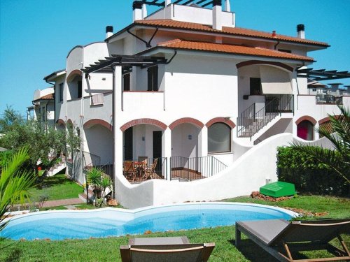 Casa geminada em Pineto