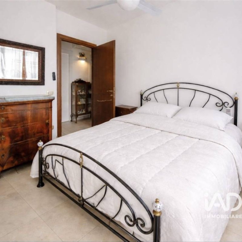 Apartamento en Jesi