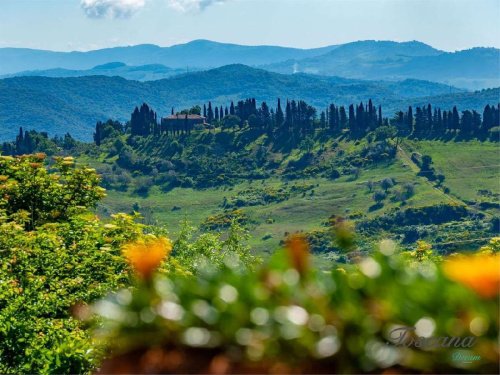 Особняк из двух квартир в Помаранче