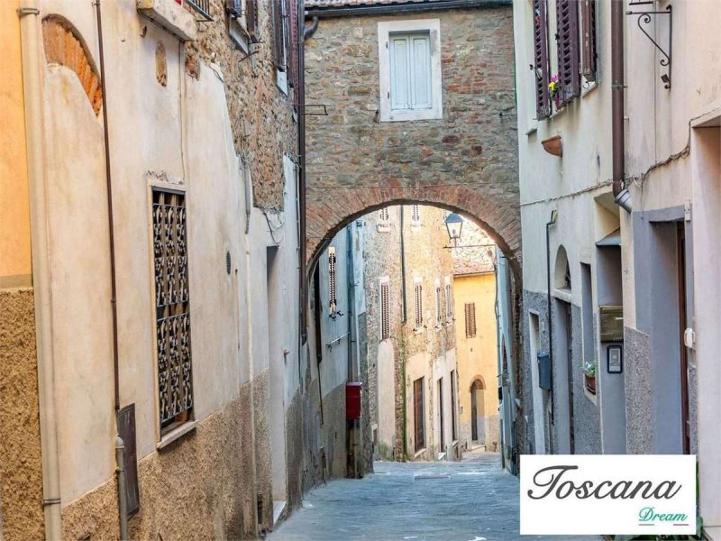 Apartamento em Scarlino