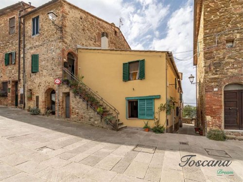 Apartment in Campagnatico