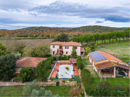 Klein huisje op het platteland in Massa Marittima