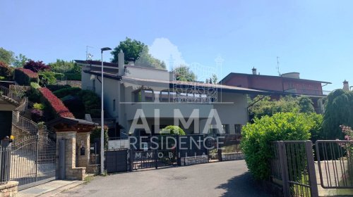Villa i Villa d'Almè