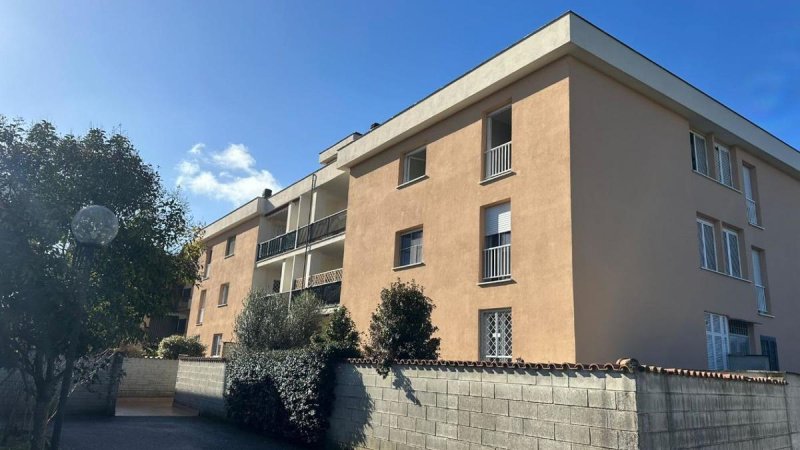 Apartamento en Artena