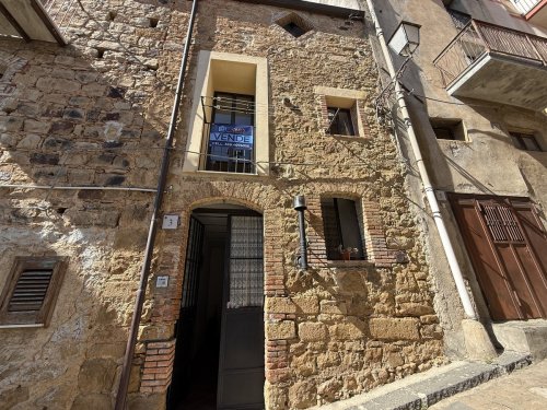 Особняк в Туза