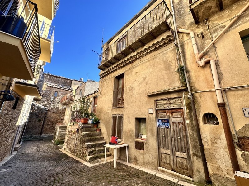 Особняк в Туза