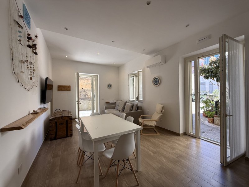 Wohnung in Caronia