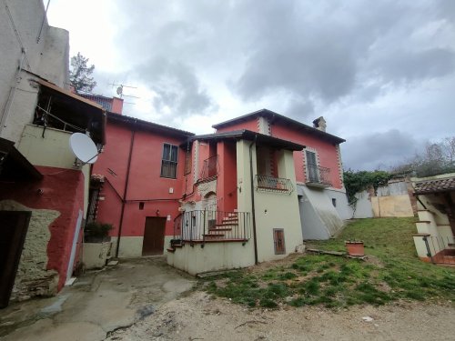 Casa independente em Pizzoli