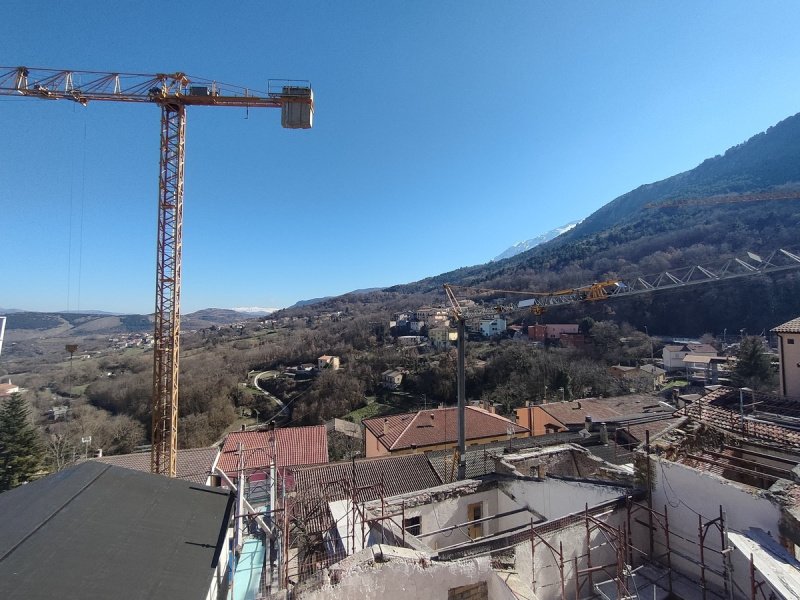 Casa independente em Áquila