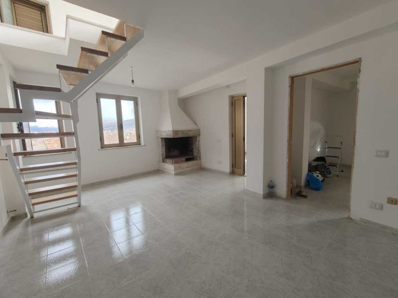 Detached house in Tornimparte