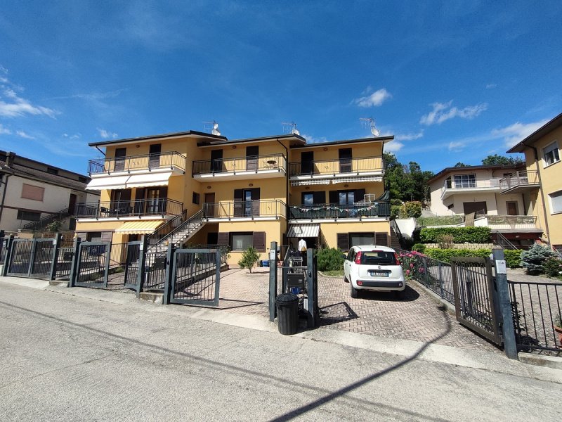 Appartement individuel à Poggio Picenze
