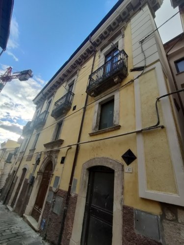 Appartement à Bussi sul Tirino