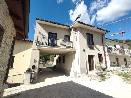 Casa independiente en L'Aquila