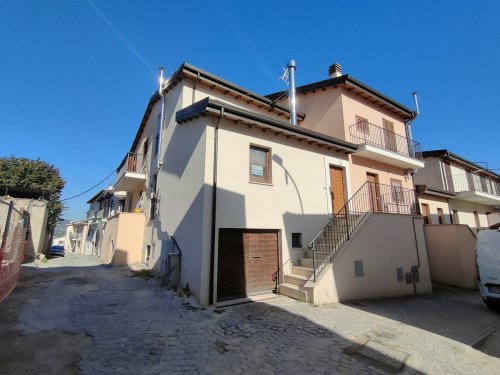 Einfamilienhaus in L'Aquila