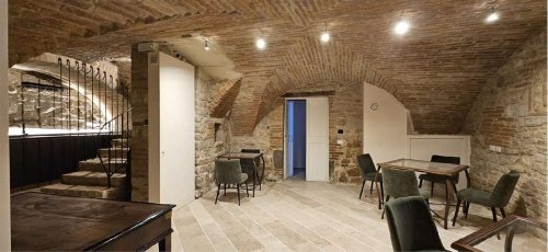 Apartment in Todi