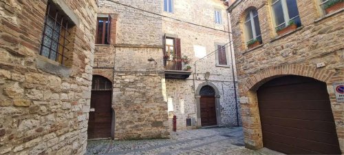 Apartment in Todi