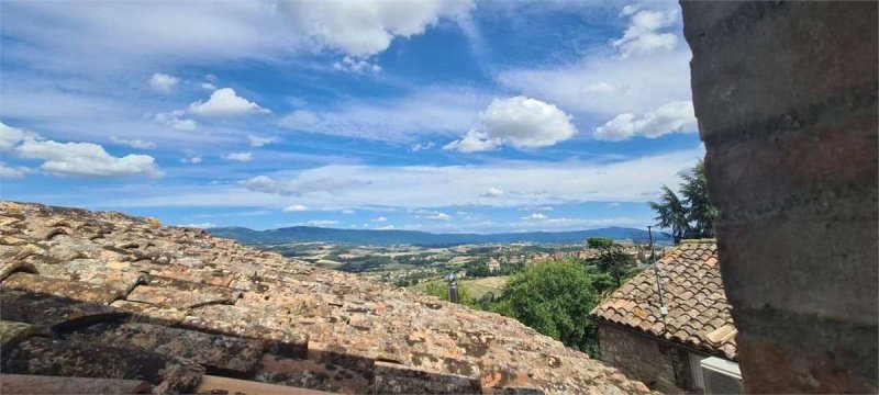 Apartment in Todi