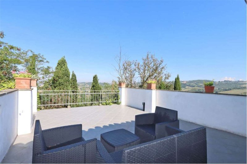 Maison jumelée à Todi