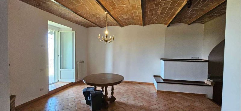 Apartamento em Todi